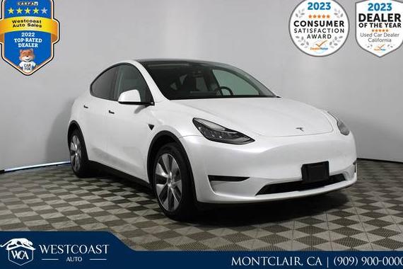 TESLA MODEL Y 2023 7SAYGDEE7PA036595 image